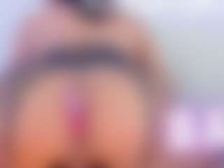 Aliisson-Cooper's Live Sex Cam Show