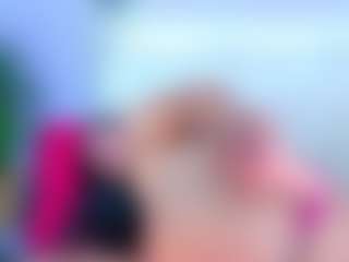 Aliisson-Cooper's Live Sex Cam Show