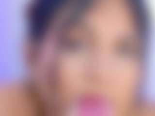 Aliisson-Cooper's Live Sex Cam Show