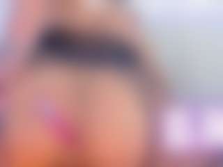 Aliisson-Cooper's Live Sex Cam Show