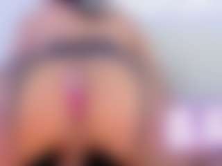 Aliisson-Cooper's Live Sex Cam Show