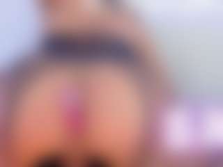 Aliisson-Cooper's Live Sex Cam Show