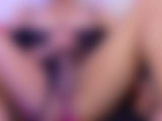 Live cam show with Aliisson-Cooper - Average on Streamer API