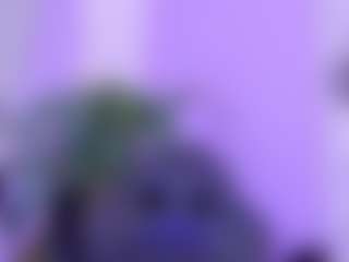 Live cam show with Aliisson-Cooper - Small Tits on Camsoda