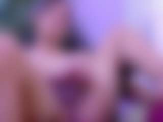 Live cam show with Aliisson-Cooper - Black Hair on madthumbs