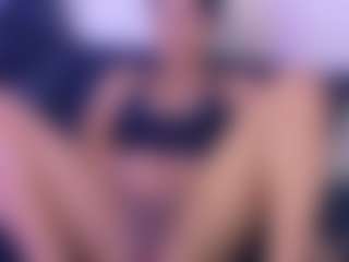 Aliisson-Cooper's Live Sex Cam Show