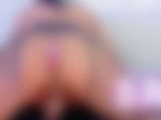 Aliisson-Cooper's Live Sex Cam Show