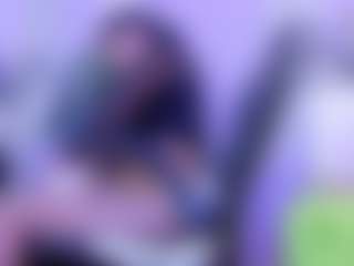 Live cam show with Aliisson-Cooper - Small Tits on Strip Flash - Live Sex Shows