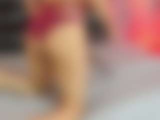 Live cam show with Isabella-T - Green Eyes on Mixed Magazine Live