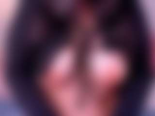 Live cam show with KellyWebster - Brown Hair on TastyBlacksLive