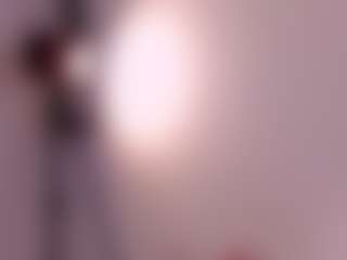 Live cam show with KellyWebster - Asian Curvy on SmokeAndPoke