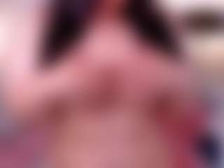 Live cam show with KellyWebster - Gamer Asian on madthumbs