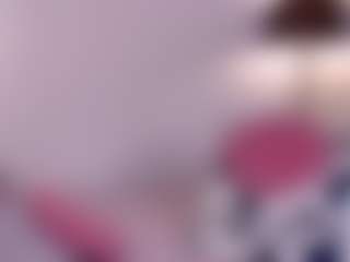 Live cam show with KellyWebster - Striptease Asian on Stripli.com