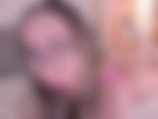 Live cam show with LaurenCarterr - Blonde Hair on hotwifechat.live