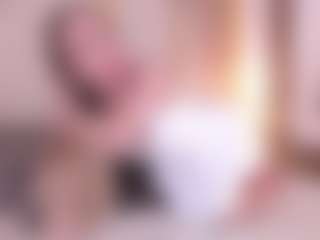 Live cam show with LaurenCarterr - Blonde Hair on makecum.org