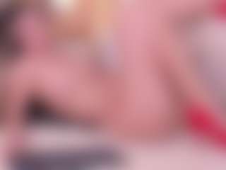 Live cam show with LaurenCarterr - Public on CamSodaAdn