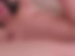 Live cam show with LaurenCarterr - Small Tits on boobsie.com