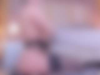 LaurenCarterr MILF webcam performer live streaming