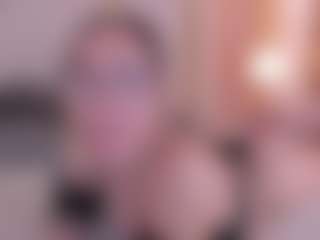 LaurenCarterr MILF webcam performer live streaming