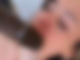 Live cam show with LaurenCarterr - Asshole on Uber Horny