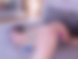 LaurenCarterr MILF webcam performer live streaming