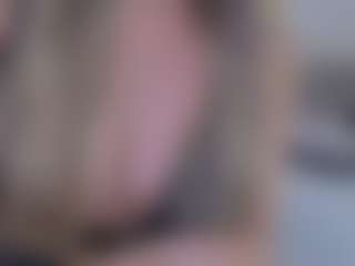 Live cam show with LaurenCarterr - Ass Bouncing on galaxygirlnitro.com