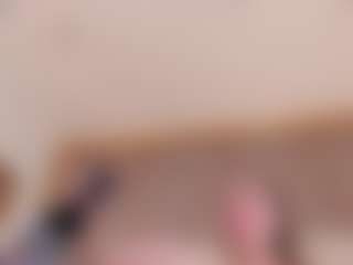 Live cam show with LaurenCarterr - Amateur MILF on https://playwithruby.com