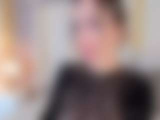 Live cam show with LaurenCarterr - Cute on TastyBlacksLive