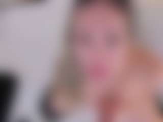 Live cam show with LaurenCarterr - Skinny MILF on sexylive.show
