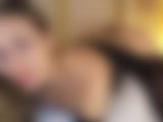 Live cam show with LaurenCarterr - Ass Bouncing on Camming Site