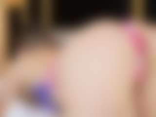 Live cam show with LaurenCarterr - Green Eyes on TeamSkeetLive