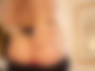 Live cam show with LaurenCarterr - Small Tits Mature on CSO-WL