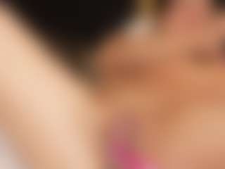 Live cam show with LaurenCarterr - Blonde Hair on livesuperchat.net