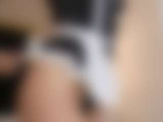 Live cam show with LaurenCarterr - White Blonde Hair on Chatstar | colombia