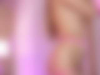 Live cam show with LaurenCarterr - Green Eyes on Camversity