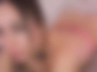 Live cam show with LaurenCarterr - Public Mature on Camsoda.co