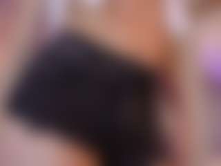 Live cam show with LaurenCarterr - Public MILF on EXY