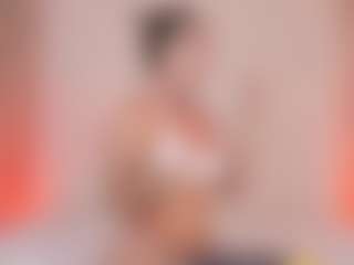 Live cam show with LaurenCarterr - Green Eyes on Camsoda
