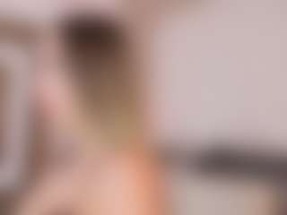 Live cam show with LaurenCarterr - Mature Young Adult on Camsoda