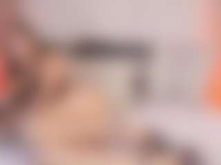 Live cam show with LaurenCarterr - Blonde Hair Shaved Pussy on Camsoda