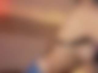 Live cam show with LaurenCarterr - Blonde Hair on Camsoda