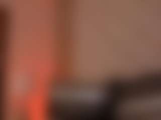 Live cam show with LaurenCarterr - Blonde Hair on TeamSkeetLive