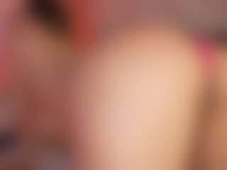 Live cam show with LaurenCarterr - Interactivetoy Mature on fapnchat