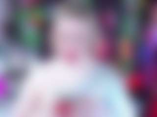 AnnaMaxwell's Live Sex Cam Show