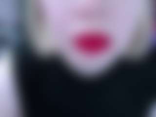 AnnaMaxwell's Live Sex Cam Show
