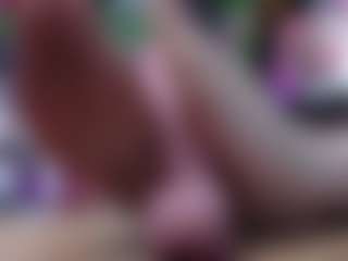 Live cam show with AnnaMaxwell - Kink on Camsoda