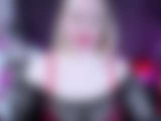 Live cam show with AnnaMaxwell - Bdsm MILF on AdultVida.com