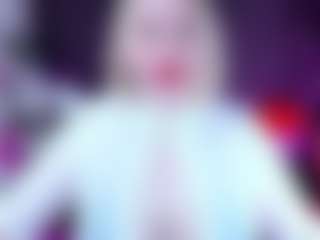 AnnaMaxwell MILF webcam performer live streaming