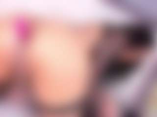 Live cam show with CallmeNora - White on Camsoda | colombia