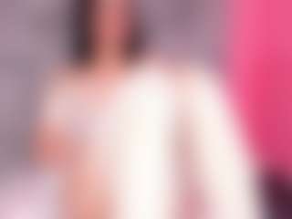 Spettacolo in cam dal vivo con CallmeNora - Young Adult su Camsoda